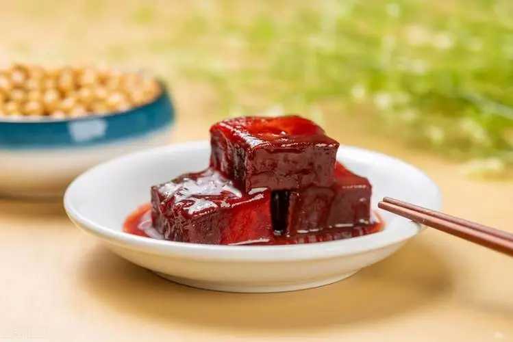 豆腐乳包装新革命:全自动小方盒豆腐乳包装机提升品质与便捷性
